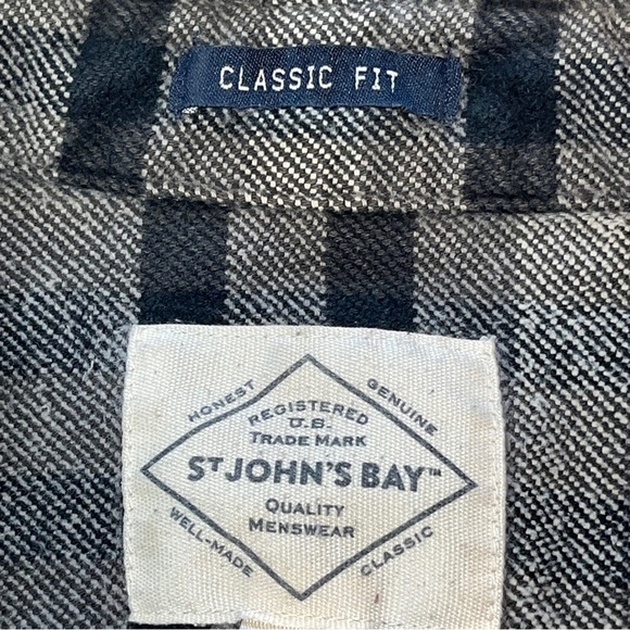 St Johns Bay BLACK GRAY work SHIRT “Classic Fit” heavy plaid FLANNEL Cotton LRG - Picture 14 of 16